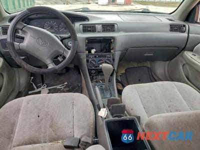 Zdjęcie 8 z 13 samochodu: 1999 TOYOTA CAMRY CE VIN:4T1BG22K3XU411972 - miniatura