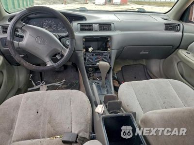 Zdjęcie 8 z 13 samochodu: 1999 TOYOTA CAMRY CE VIN:4T1BG22K3XU411972 - miniatura