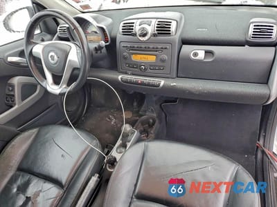 Zdjęcie 8 z 11 samochodu: 2008 SMART FORTWO PURE VIN:WMEEJ31X08K181828 - miniatura