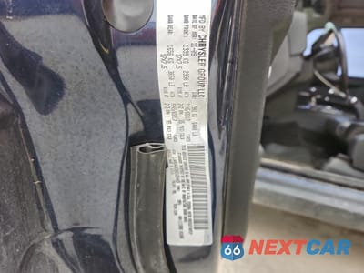 Zdjęcie 13 z 15 samochodu: 2010 JEEP COMMANDER SPORT VIN:1J4RG4GK5AC125443 - miniatura