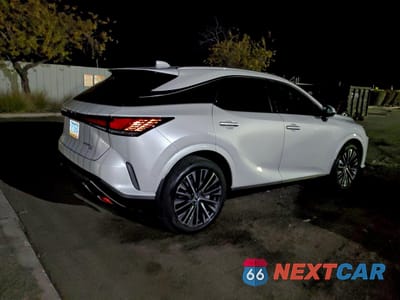 Trzecie zdjęcie samochodu z tyłu: 2025 LEXUS RX 350H BASE VIN:2T2BBMCA5SC087607 - miniatura