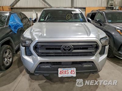 Piąte zdjęcie samochodu w środku: 2024 TOYOTA TACOMA DOUBLE CAB VIN:3TMLB5JN9RM040411 - miniatura