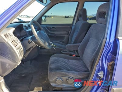 Zdjęcie 7 z 13 samochodu: 2000 HONDA CR-V LX VIN:JHLRD2841YC010161 - miniatura