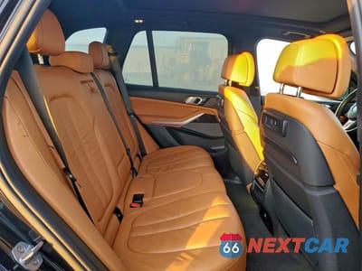 Zdjęcie 11 z 13 samochodu: 2019 BMW X5 XDRIVE50I VIN:5UXJU2C5XKLN65951 - miniatura