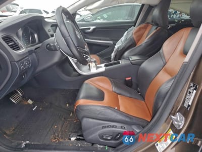 Zdjęcie 7 z 12 samochodu: 2017 VOLVO V60 CROSS COUNTRY PLATINUM VIN:YV440MWMXH1032413 - miniatura