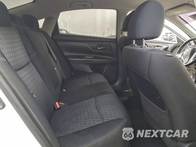 Zdjęcie 10 z 12 samochodu: 2016 NISSAN ALTIMA 2.5 VIN:1N4AL3AP1GC120929 - miniatura
