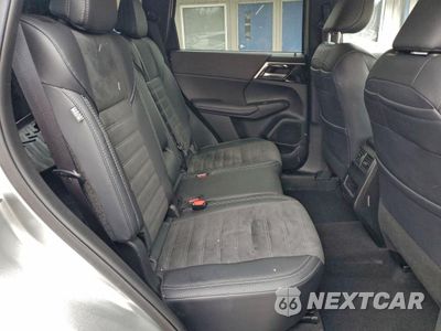 Zdjęcie 11 z 16 samochodu: 2024 MITSUBISHI OUTLANDER SE VIN:JA4J4VA80RZ063449 - miniatura