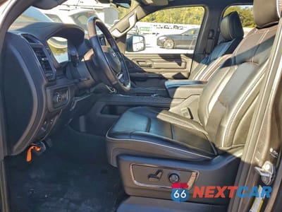 Zdjęcie 7 z 13 samochodu: 2022 RAM 1500 LIMITED VIN:1C6SRFHM8NN471050 - miniatura