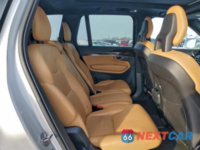 Zdjęcie 11 z 14 samochodu: 2018 VOLVO XC90 T6 VIN:YV4A22PK4J1333392 - miniatura