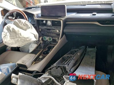 Zdjęcie 8 z 12 samochodu: 2021 LEXUS RX 350 VIN:2T2HZMAA0MC196259 - miniatura