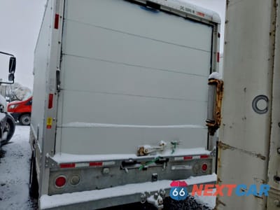 Zdjęcie 6 z 12 samochodu: 2006 FORD E450 BOX TRUCK VIN:1FDXE45S56DA65604 - miniatura