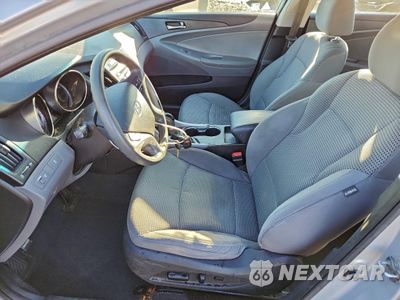 Zdjęcie 7 z 14 samochodu: 2011 HYUNDAI SONATA GLS VIN:5NPEB4AC0BH136778 - miniatura