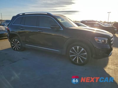 Czwarte zdjęcie samochodu z boku: 2022 MERCEDES-BENZ GLB 250 VIN:W1N4M4GB7NW172284 - miniatura