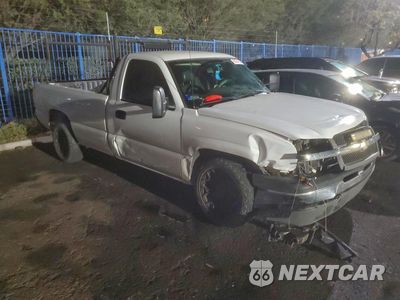 Czwarte zdjęcie samochodu z boku: 2004 CHEVROLET SILVERADO C1500 VIN:1GCEC14V94Z257894 - miniatura