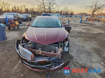 Piąte zdjęcie samochodu w środku: 2015 LINCOLN MKZ HYBRID VIN:3LN6L2LU4FR627865 - miniatura