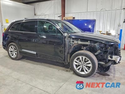 Czwarte zdjęcie samochodu z boku: 2019 AUDI Q7 PREMIUM VIN:WA1AHAF75KD045464 - miniatura