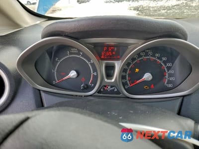 Zdjęcie 9 z 11 samochodu: 2013 FORD FIESTA SE VIN:3FADP4EJ8DM175949 - miniatura