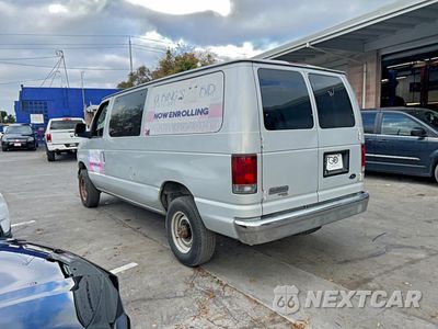 Trzecie zdjęcie samochodu z tyłu: 2007 FORD ECONOLINE E350 SUPER DUTY WAGON VIN:1FBNE31L07DB06585 - miniatura