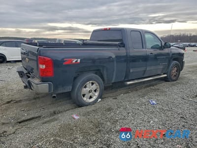 Trzecie zdjęcie samochodu z tyłu: 2012 CHEVROLET SILVERADO C1500 LT VIN:1GCRCSE02CZ157290 - miniatura