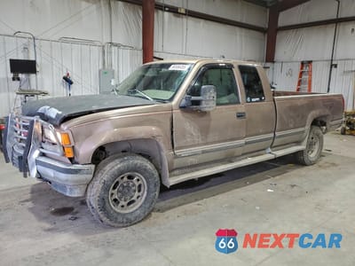 1996 GMC SIERRA K2500 1GTGK29R8TE549703 - główne zdjęcie licytacji z USA - miniatura