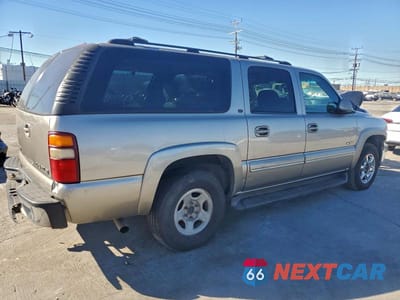 Trzecie zdjęcie samochodu z tyłu: 2001 CHEV SUBURBAN VIN:3GNEC16T31G128368 - miniatura