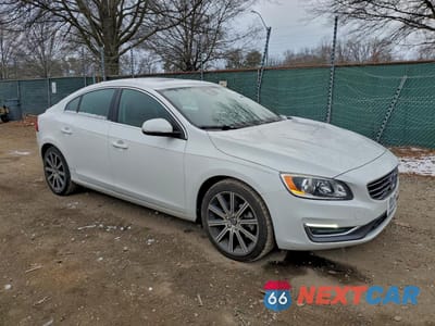 Czwarte zdjęcie samochodu z boku: 2017 VOLVO S60 PREMIER VIN:LYV402TK1HB126716 - miniatura