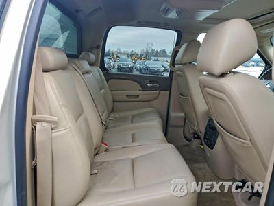 Zdjęcie 10 z 14 samochodu: 2011 CHEVROLET AVALANCHE LTZ VIN:3GNTKGE78DG343055 - miniatura