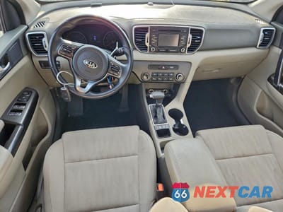 Zdjęcie 8 z 12 samochodu: 2017 KIA SPORTAGE LX VIN:KNDPM3ACXH7134594 - miniatura