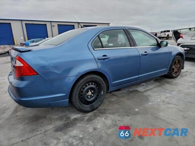 Trzecie zdjęcie samochodu z tyłu: 2010 FORD FUSION SE VIN:3FAHP0HA2AR287568 - miniatura