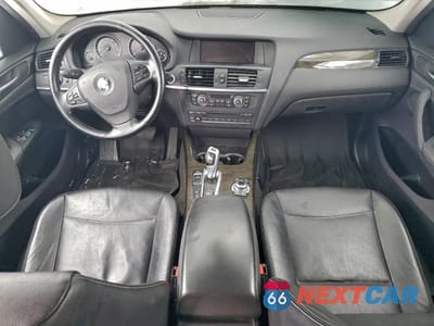 Zdjęcie 8 z 12 samochodu: 2013 BMW X3 XDRIVE28I VIN:5UXWX9C5XD0D08625 - miniatura