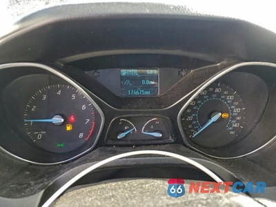 Zdjęcie 9 z 12 samochodu: 2012 FORD FOCUS SE VIN:1FAHP3F20CL163376 - miniatura