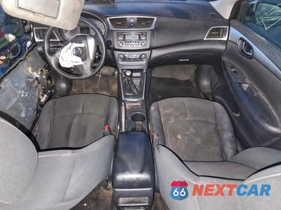 Zdjęcie 8 z 12 samochodu: 2017 NISSAN SENTRA S VIN:3N1AB7AP0HY242780 - miniatura