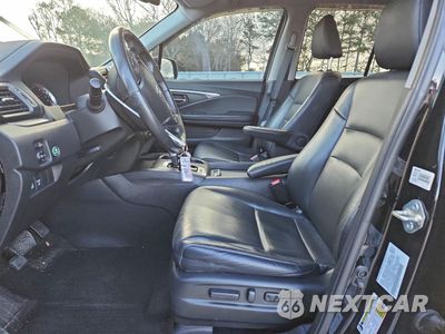 Zdjęcie 7 z 16 samochodu: 2019 HONDA RIDGELINE RTL VIN:5FPYK2F55KB008537 - miniatura