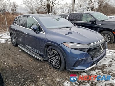 Czwarte zdjęcie samochodu z boku: 2023 MERCEDES-BENZ EQS SUV 450 4MATIC VIN:4JGDM2EB1PA029678 - miniatura