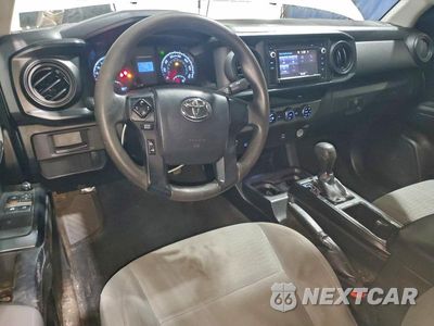 Zdjęcie 8 z 12 samochodu: 2017 TOYOTA TACOMA ACCESS CAB VIN:5TFRX5GN9HX085652 - miniatura