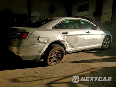 Trzecie zdjęcie samochodu z tyłu: 2015 FORD TAURUS POLICE INTERCEPTOR VIN:1FAHP2MK3FG154438 - miniatura