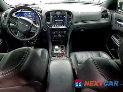 Zdjęcie 8 z 12 samochodu: 2018 CHRYSLER 300 S VIN:2C3CCABG0JH266656 - miniatura