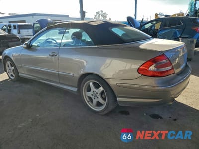 Drugie zdjęcie samochodu z przodu: 2004 MERCEDES-BENZ CLK 500 VIN:WDBTK75G04T022072 - miniatura