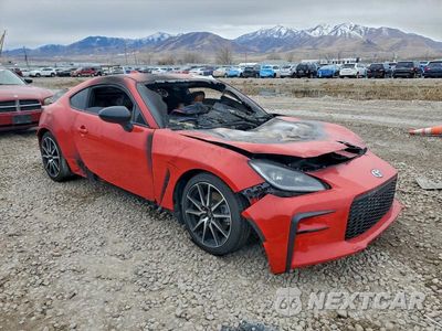 Czwarte zdjęcie samochodu z boku: 2023 TOYOTA GR 86 VIN:JF1ZNBB17P9758875 - miniatura