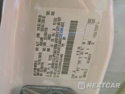Zdjęcie 13 z 13 samochodu: 2017 LINCOLN MKC RESERVE VIN:5LMCJ3C90HUL61442 - miniatura