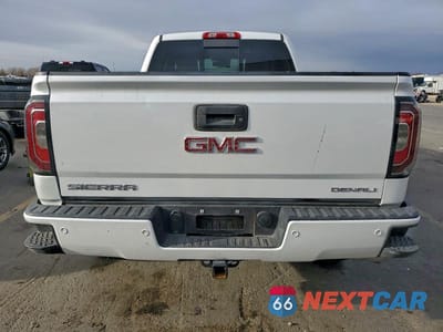 Zdjęcie 6 z 12 samochodu: 2017 GMC SIERRA K1500 DENALI VIN:3GTU2PEJ9HG158768 - miniatura