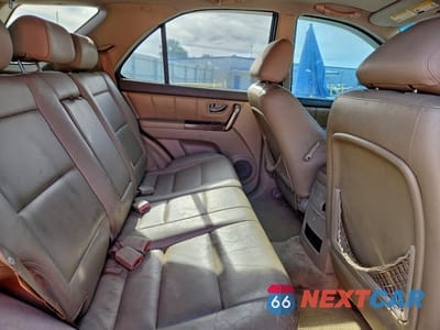 Zdjęcie 11 z 15 samochodu: 2005 KIA SORENTO EX VIN:KNDJC733255364490 - miniatura