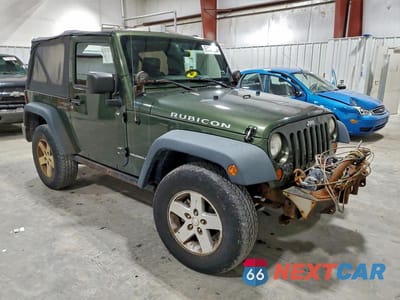 Czwarte zdjęcie samochodu z boku: 2008 JEEP WRANGLER RUBICON VIN:1J4GA641X8L556547 - miniatura