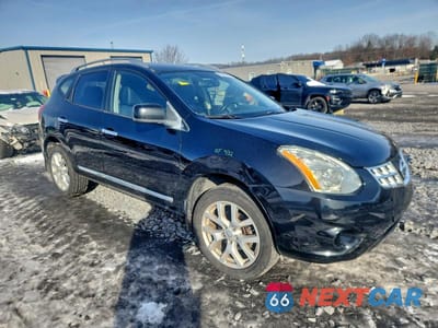 Czwarte zdjęcie samochodu z boku: 2011 NISSAN ROGUE S VIN:JN8AS5MV8BW670417 - miniatura