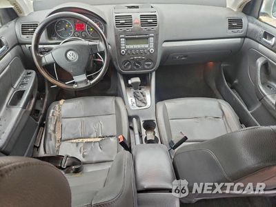 Zdjęcie 8 z 13 samochodu: 2008 VOLKSWAGEN JETTA SE VIN:3VWRM71K08M070642 - miniatura