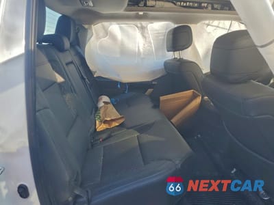 Zdjęcie 10 z 12 samochodu: 2024 TOYOTA TUNDRA CREWMAX LIMITED VIN:5TFWC5DB6RX079625 - miniatura