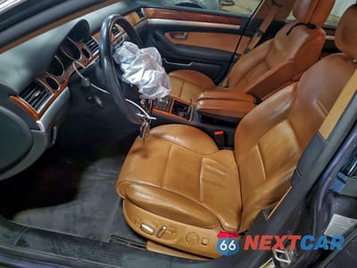 Zdjęcie 7 z 12 samochodu: 2010 AUDI A8 QUATTRO VIN:WAURVAFAXAN008543 - miniatura