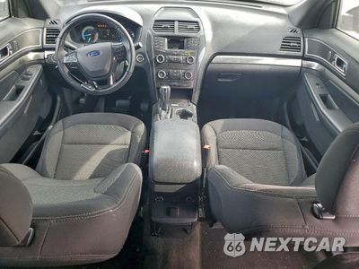 Zdjęcie 8 z 15 samochodu: 2018 FORD EXPLORER XLT VIN:1FM5K7D89JGB29934 - miniatura