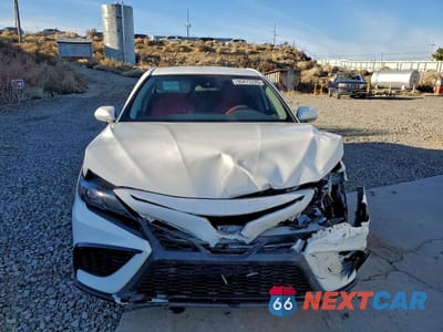 Piąte zdjęcie samochodu w środku: 2023 TOYOTA CAMRY SE VIN:4T1G11BK0PU076915 - miniatura