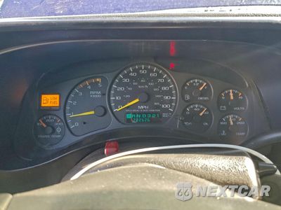 Zdjęcie 8 z 10 samochodu: 2001 CHEVROLET SILVERADO C3500 VIN:1GBJC34151F135588 - miniatura